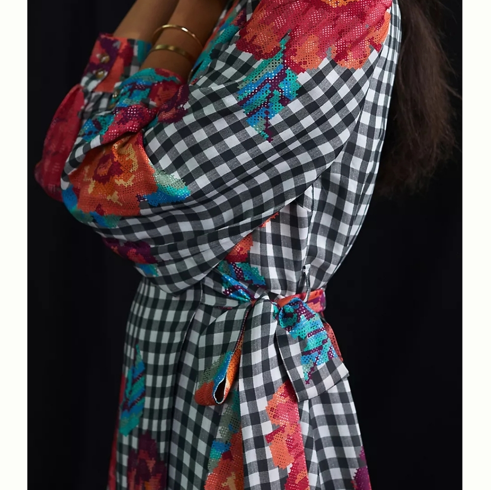 ❗SOLD❗Farm Rio | Gingham Floral Long Sleeve Collared Wrap Dress - Picture 3 of 16